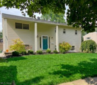 1351 Winhurst Dr
