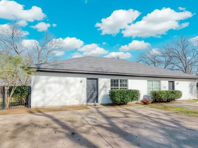 Property at 216 & 220 E Walcott St, Pilot Pt, TX