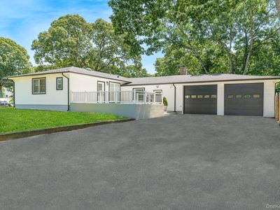 48 Joan Avenue
