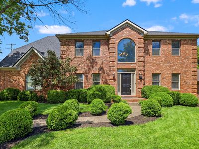 4686 Laurelwood Dr
