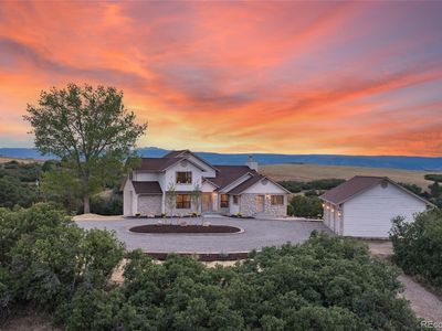 1857 Peak View Drive