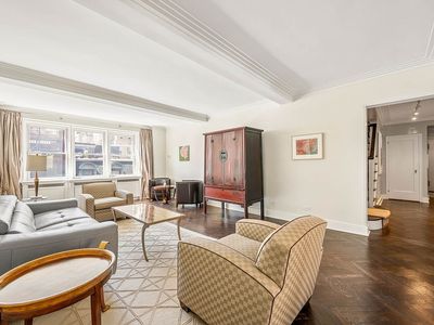 3 E 69th St #7/8A