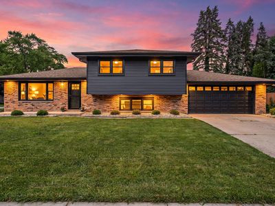 6384 Fallen Timbers Ave