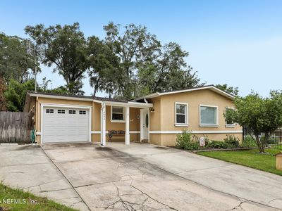 6053 HINELY Lane
