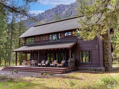 32 Freestone Lake Drive