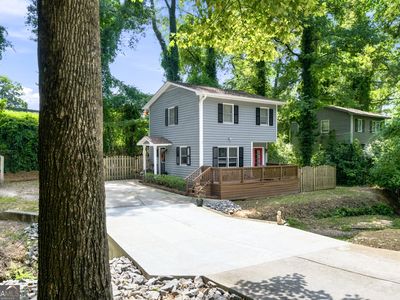 119 William Dr