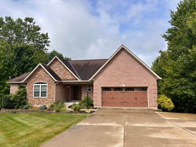 225 Maple Ridge St