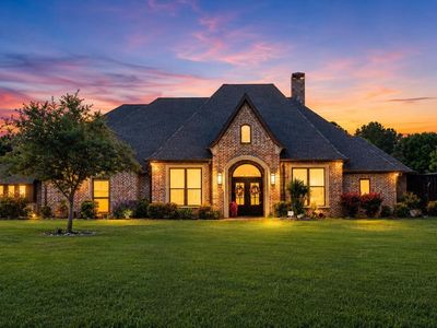 5200 Lago Vista Dr