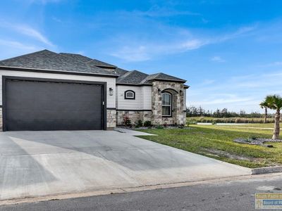 26 Valdarama Dr