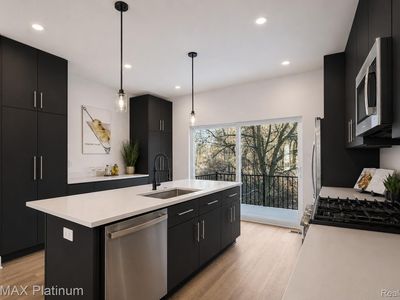 68 Pinecroft Ln