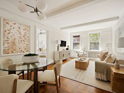 11 W 69th St APT 2B