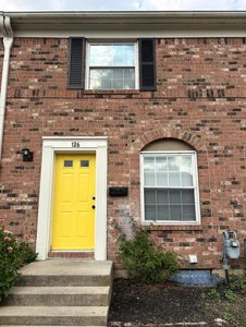 126 Tarryton Ct E #4-D