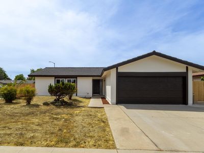 3094 Timmy Ave