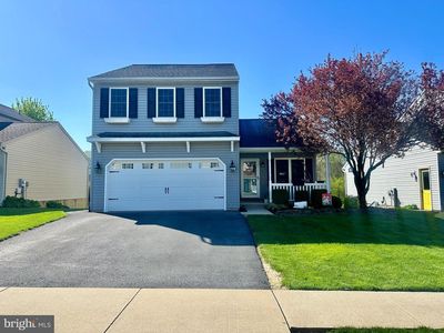 123 Twin Creeks Dr