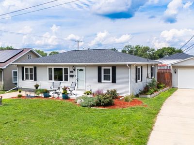 283 Herman St