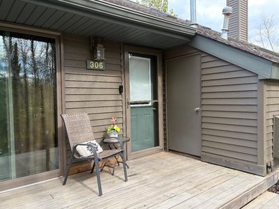 306 Quadna Mountain Rd