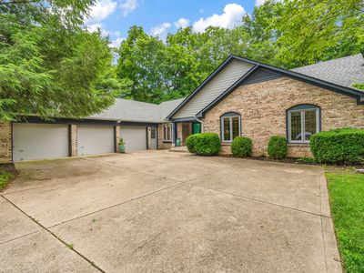 6992 Forest Ridge Ct