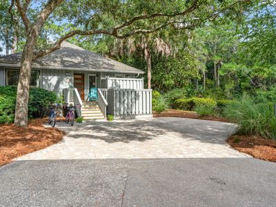 1210 Flying Squirrel Ct