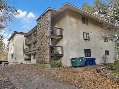 1002 W 7th Ave APT 302