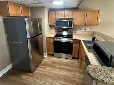 151 E Washington St Unit 524