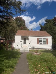 Property at 44 Oxford Drive, East Hartford, CT