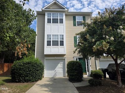 5051 Neuse Commons Ln