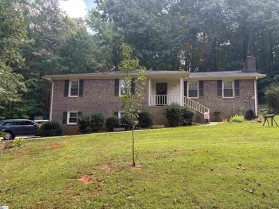 100 Laconia Dr