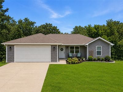 9 Hebrides Dr