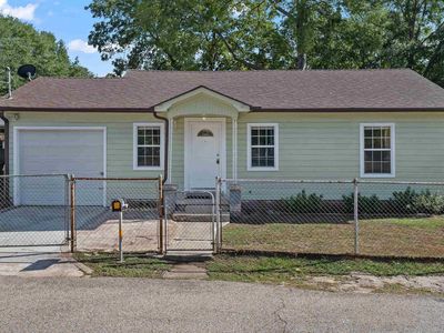 716 Ridgelea Ave