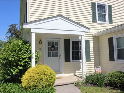 37 Heron Way S