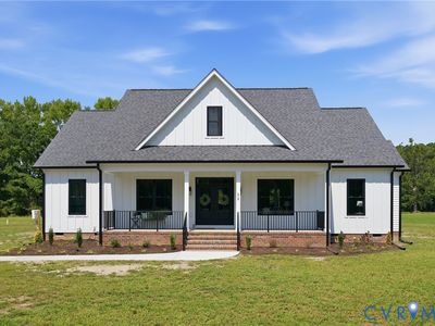 Property at 11 Hicks Wharf Rd, Cardinal, VA