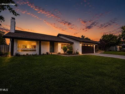 3079 E Sierra Dr