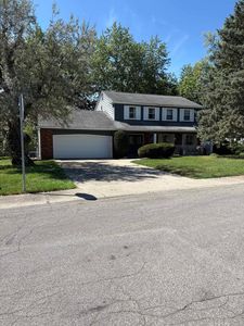 410 Inglenook Pl