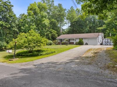 958 Cedar Dr