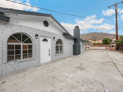 Property at 11988 Pepper St, Bloomington, CA