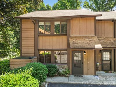 37 George Cir
