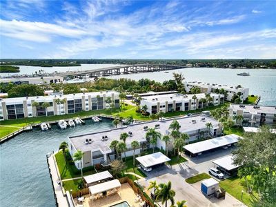 1950 SW Palm City Rd APT 9107