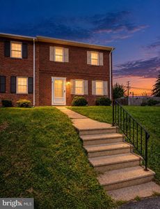 1909 Andre Ct