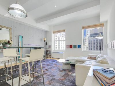 15 Broad St APT 2402