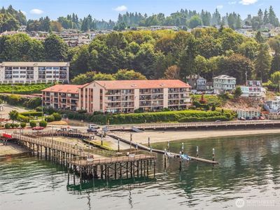 28303 sound view Drive S #404