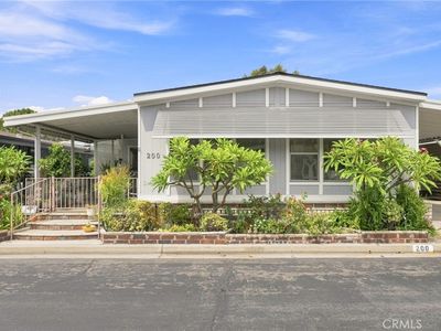 1919 W Coronet Ave Space 200