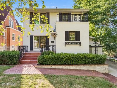 Property at 131 Forest Hill Ave, Jefferson City, MO