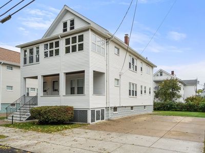 48-50 Melrose St