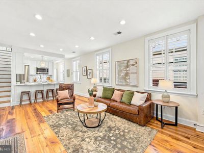 328 Spruce St APT 5