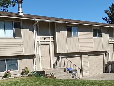 14319-21 E 8th Ave
