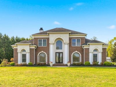 8530 Colleen Dr