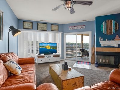 369 Bristol Bay Dr #4B