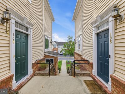 Property at 43905 Hickory Corner Ter Unit 105, Ashburn, VA