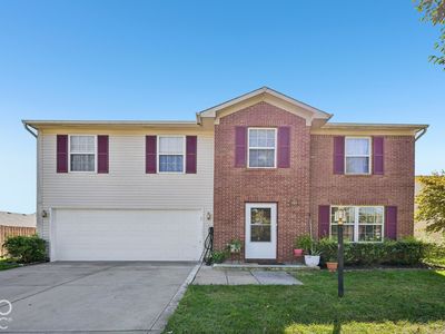6041 Denise Dr