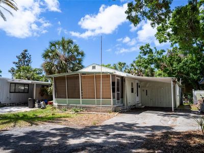 5204 Yellow Pine St N